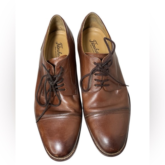 Men's Florsheim Cap Toe Oxford Cognac Brown Ortholite Size 9.5D - Picture 2 of 11